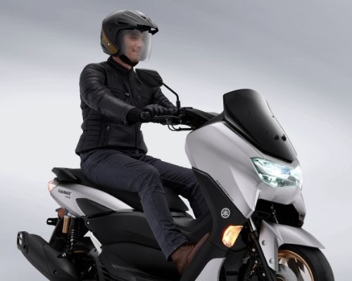 ALL NEW NMAX 155 CONNECTED JADI MOTOR TERBAIK DI TAHUN 2020